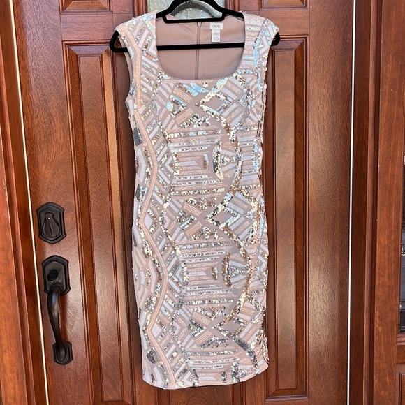 Cache Blush and Silver Sequin Geometric Design Event Cocktail Dress Sz 4 - Picture 5 of 17